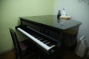 音楽スタジオ　グランドピアノ