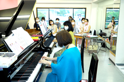 ポイント2：ピアノ教室